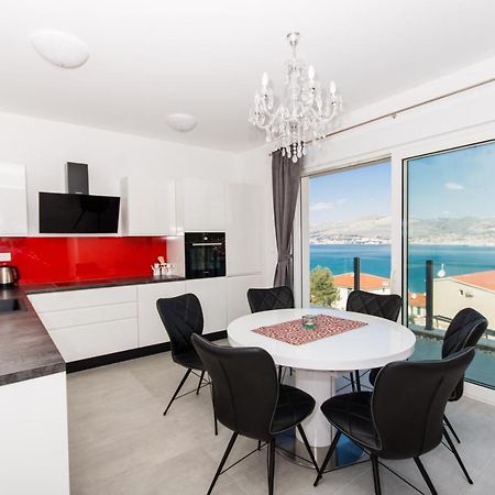 Apartment Julia Трогір Екстер'єр фото