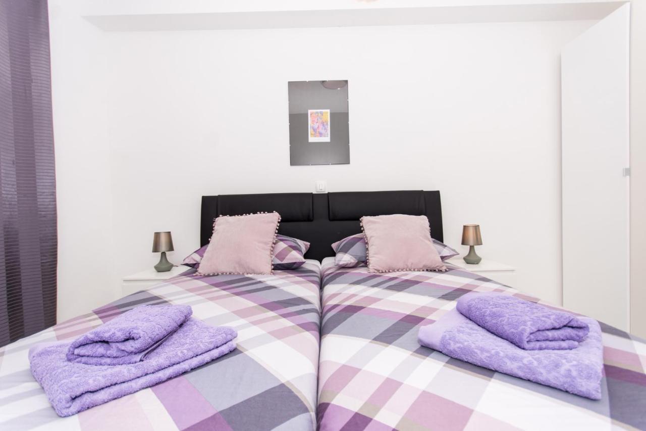 Apartment Julia Трогір Екстер'єр фото