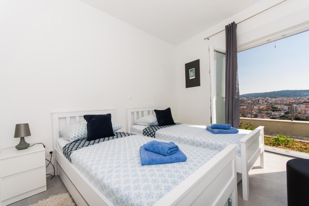Apartment Julia Трогір Екстер'єр фото